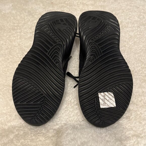 Sketchers Kids Sneakers Size 13 (Little Kid) - Picture 2 of 3